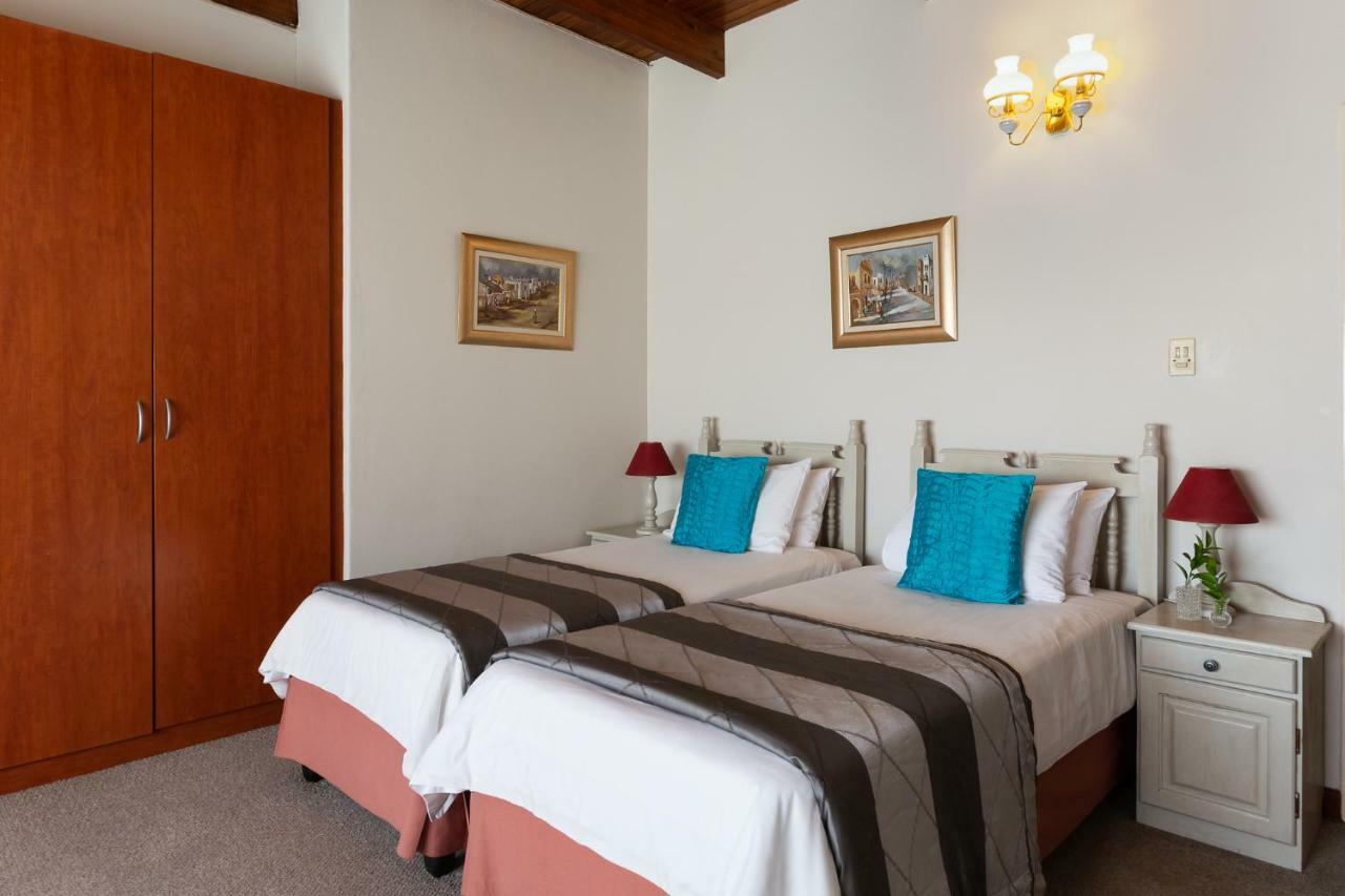 Deluxe Double Room with Bath